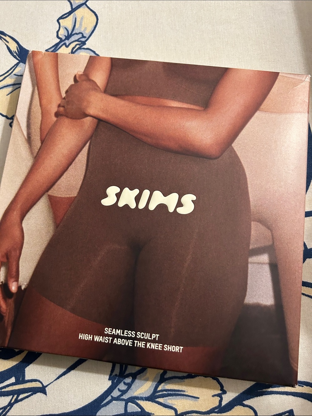 SKIMS Seamless Sculpt High Waist Above the Knee Short - onyx